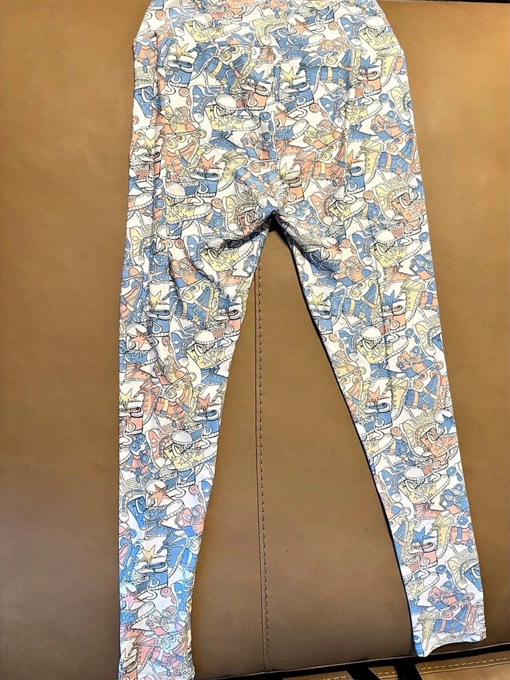 LuLaRoe Roller Skate Print Leggings Blue & Pink